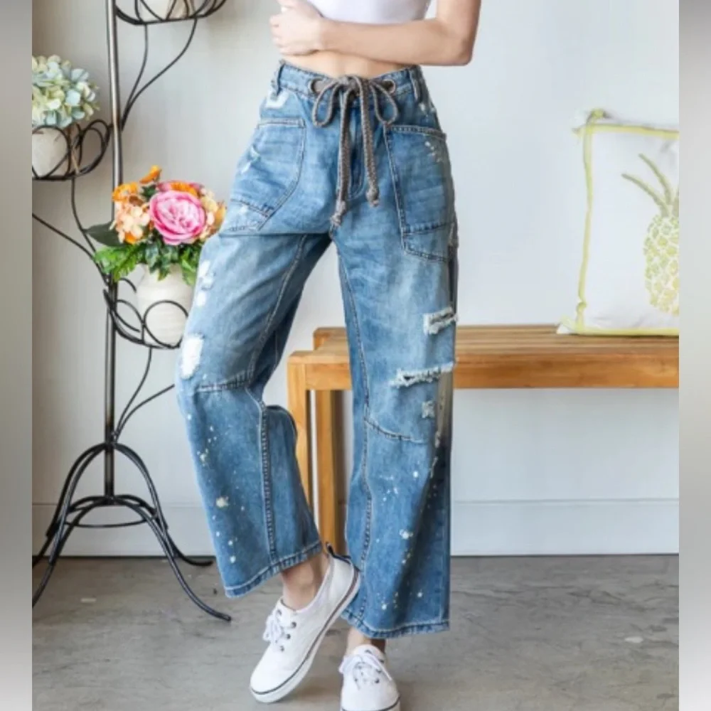 π€392 OLI & HALI 1 left β¬οΈβ¬οΈWASHED DRAWSTRING WAIST
DISTRESSED DENIM JEANS - Picture 4 of 6